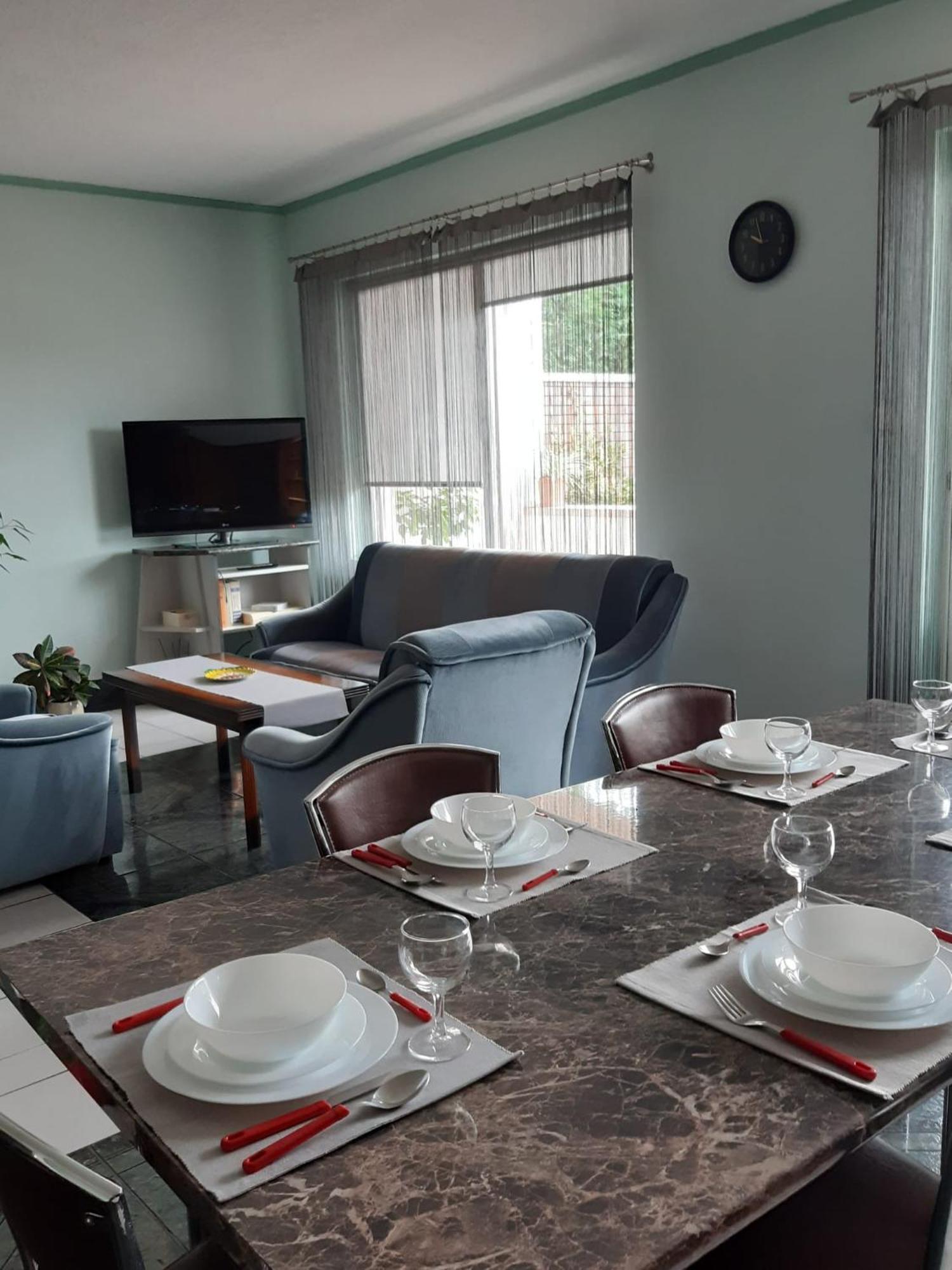 Ten'S Apartment - Spatios Si Linistit Cluj-Napoca Ngoại thất bức ảnh