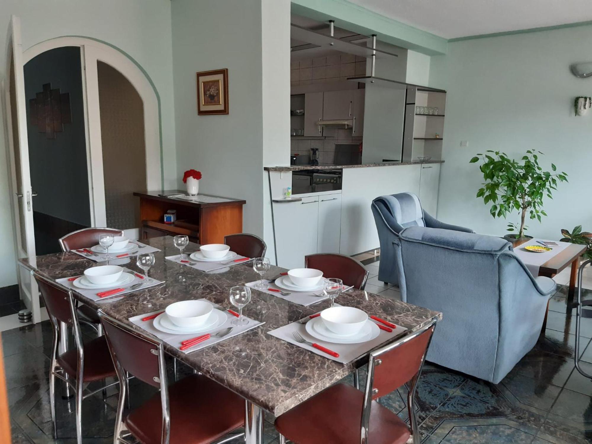 Ten'S Apartment - Spatios Si Linistit Cluj-Napoca Ngoại thất bức ảnh